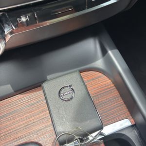 صورة مصغرة 53 لـ 2024 Volvo XC60 B5 PLUS DARK THEME