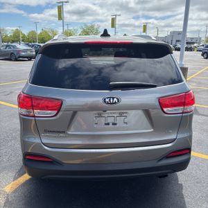 KIA SORENTO - 7
