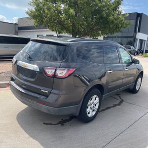 صورة 8 لـ 2017 Chevrolet TRAVERSE LS