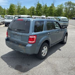 FORD ESCAPE XLT - 8