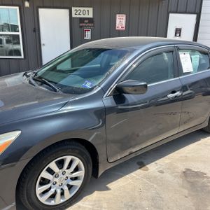 2013 Nissan ALTIMA 2.5 S 照片 2