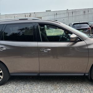 صورة مصغرة 11 لـ 2014 Nissan PATHFINDER SV