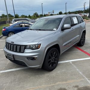 JEEP GRAND CHEROKEE ALTITUDE - 1