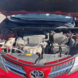 2015 Toyota RAV4 LE 照片 44