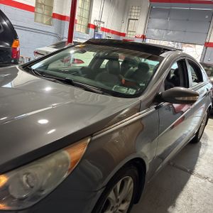 HYUNDAI SONATA SE - 2