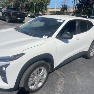 CHEVROLET TRAX LS - 2