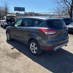 FORD ESCAPE SE - 5