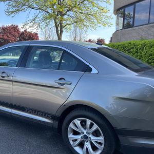 FORD TAURUS SEL - 6