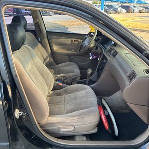 صورة مصغرة 34 لـ 1999 Toyota CAMRY LE