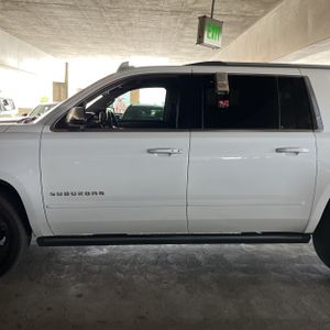 CHEVROLET SUBURBAN PREMIER - 4