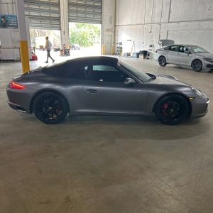 PORSCHE 911 CARRERA - 10