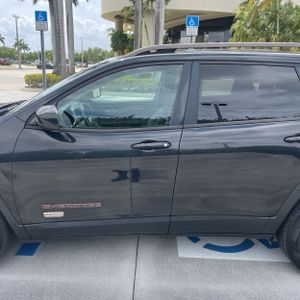 JEEP CHEROKEE LATITUDE 75TH ANNIVERSARY - 4