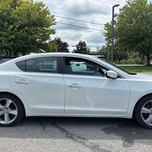 صورة مصغرة 11 لـ 2013 Acura ILX 2.0L W/TECH
