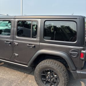 2024 JEEP WRANGLER 4XE WILLYS — фото 6