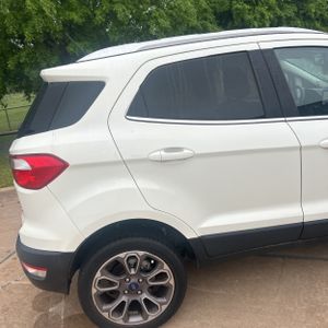 FORD ECOSPORT TITANIUM - 9