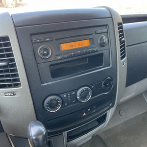 2011 Mercedes-BENZ SPRINTER 2500 照片 35