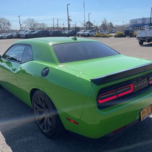DODGE CHALLENGER SRT HELLCAT - 6
