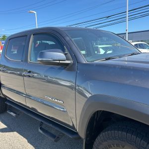 2022 Toyota TACOMA TRD OFF-ROAD — миниатюра 13
