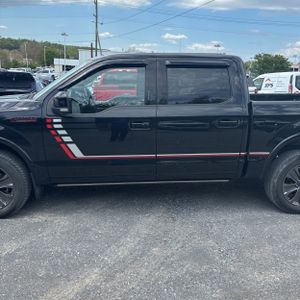 FORD F-150 LARIAT - 4