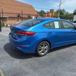HYUNDAI ELANTRA - 9