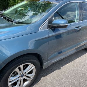 FORD EDGE SEL - 2
