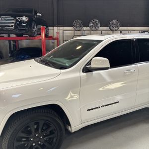 JEEP GRAND CHEROKEE - 2