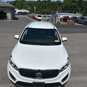 2018 KIA SORENTO LX — миниатюра 15