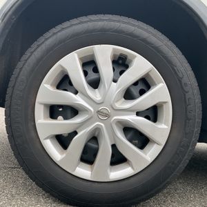 2016 Nissan ROGUE S — миниатюра 19