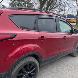 FORD ESCAPE SE - 9