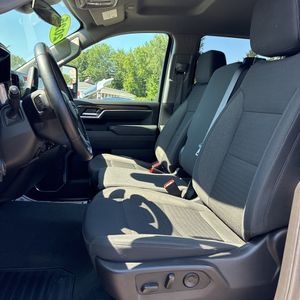 2025 Chevrolet SILVERADO 2500HD LT — миниатюра 36