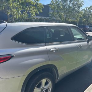 Toyota Highlander LE - 9