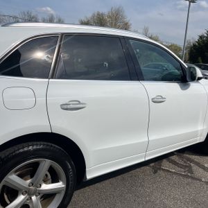 AUDI Q5 2.0T PREMIUM - 9