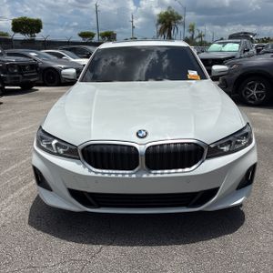 صورة مصغرة 14 لـ 2024 BMW 3 SERIES 330I