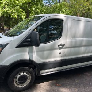 FORD TRANSIT 150 - 2