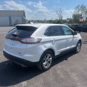 FORD EDGE SEL - 8
