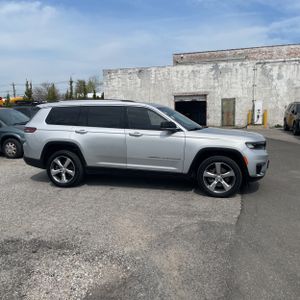 JEEP GRAND CHEROKEE L LIMITED - 10