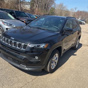 JEEP COMPASS LATITUDE 4X4 - 1