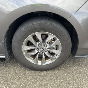 2023 Toyota SIENNA LE 8-PASSENGER 照片 20