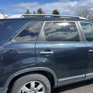 KIA SORENTO LX - 9
