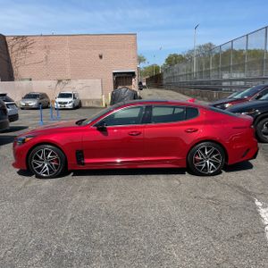 KIA STINGER GT-LINE - 3