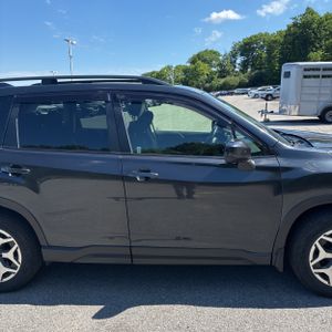 صورة مصغرة 11 لـ 2019 Subaru FORESTER PREMIUM