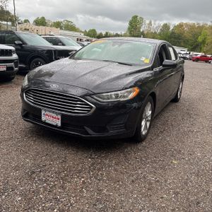 FORD FUSION SE - 1