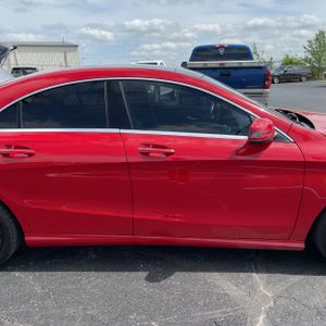 MERCEDES-BENZ CLA - 9