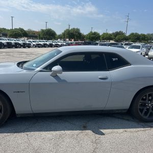 DODGE CHALLENGER R/T - 4