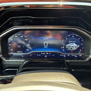 صورة مصغرة 39 لـ 2023 Chevrolet SILVERADO 1500 RST