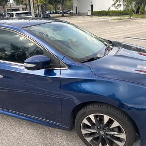 2019 Nissan SENTRA SR thumbnail 13