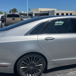 LINCOLN MKZ BASE - 9