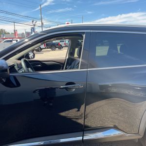 صورة 4 لـ 2021 Nissan ROGUE SL
