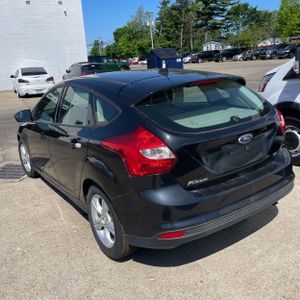 FORD FOCUS SE - 5