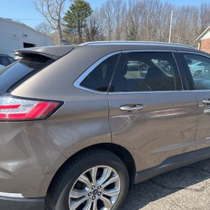 FORD EDGE TITANIUM - 9